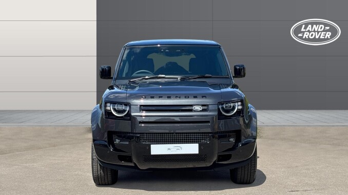 Land Rover Defender 3.0 D250 X-Dynamic SE 110 5dr Auto Diesel Estate - Image 7